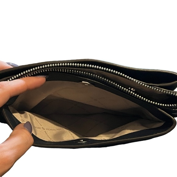 Michael Kors Nicole Logo Crossbody - Picture 2 of 5